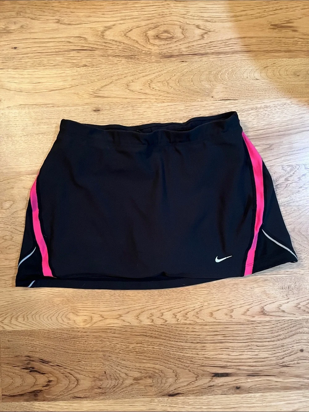 Nike Fit Dry Black Skort with Pink Side Panels